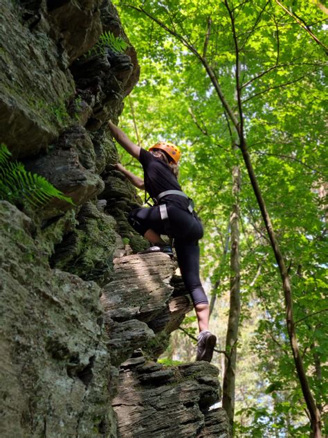 abseilen ardennen la roche|Brandsport – Rotsklimmen & Abseilen – Syndicat。